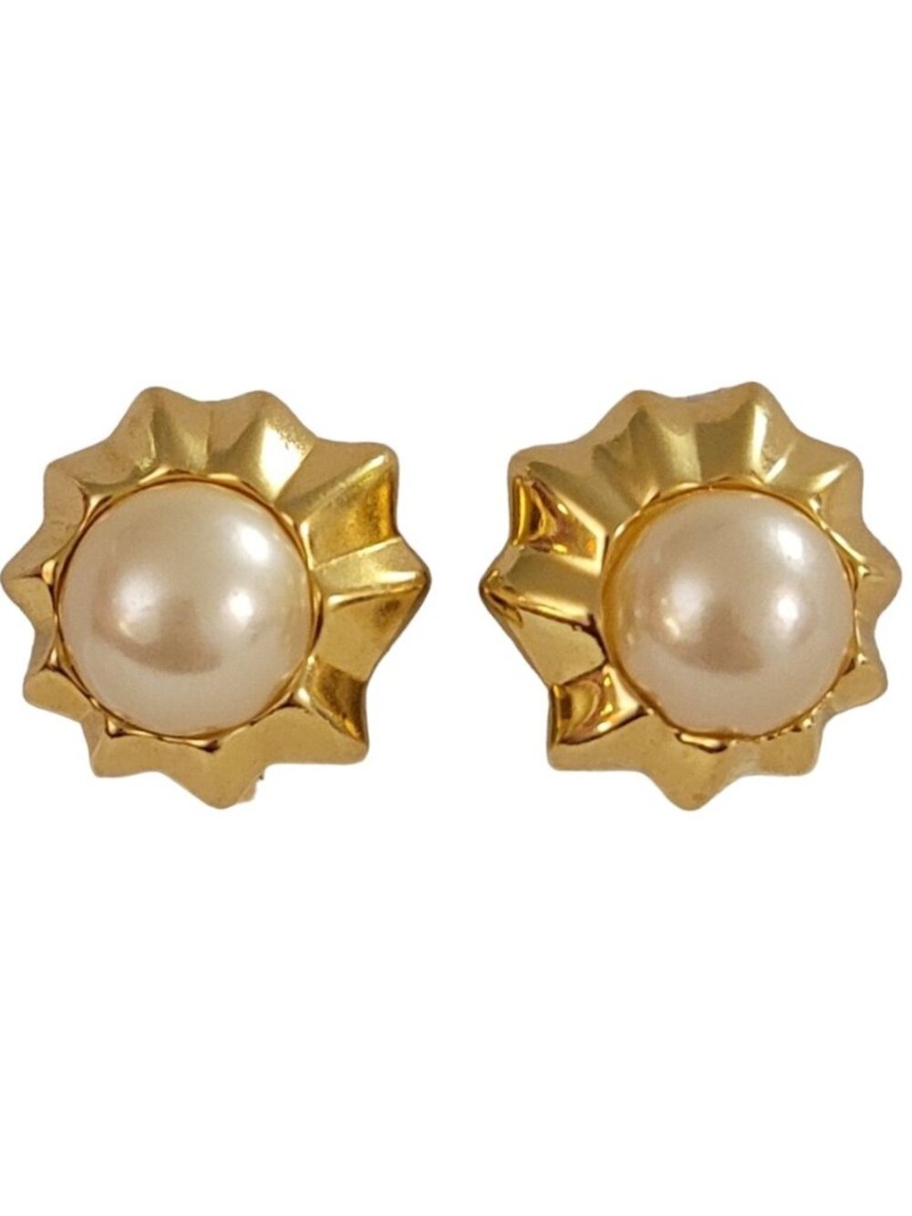Trifari Crown Over T Gold Tone Starburst Center Faux Pearl Clip-On Earrings K992